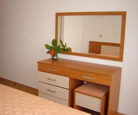 Apartament 75